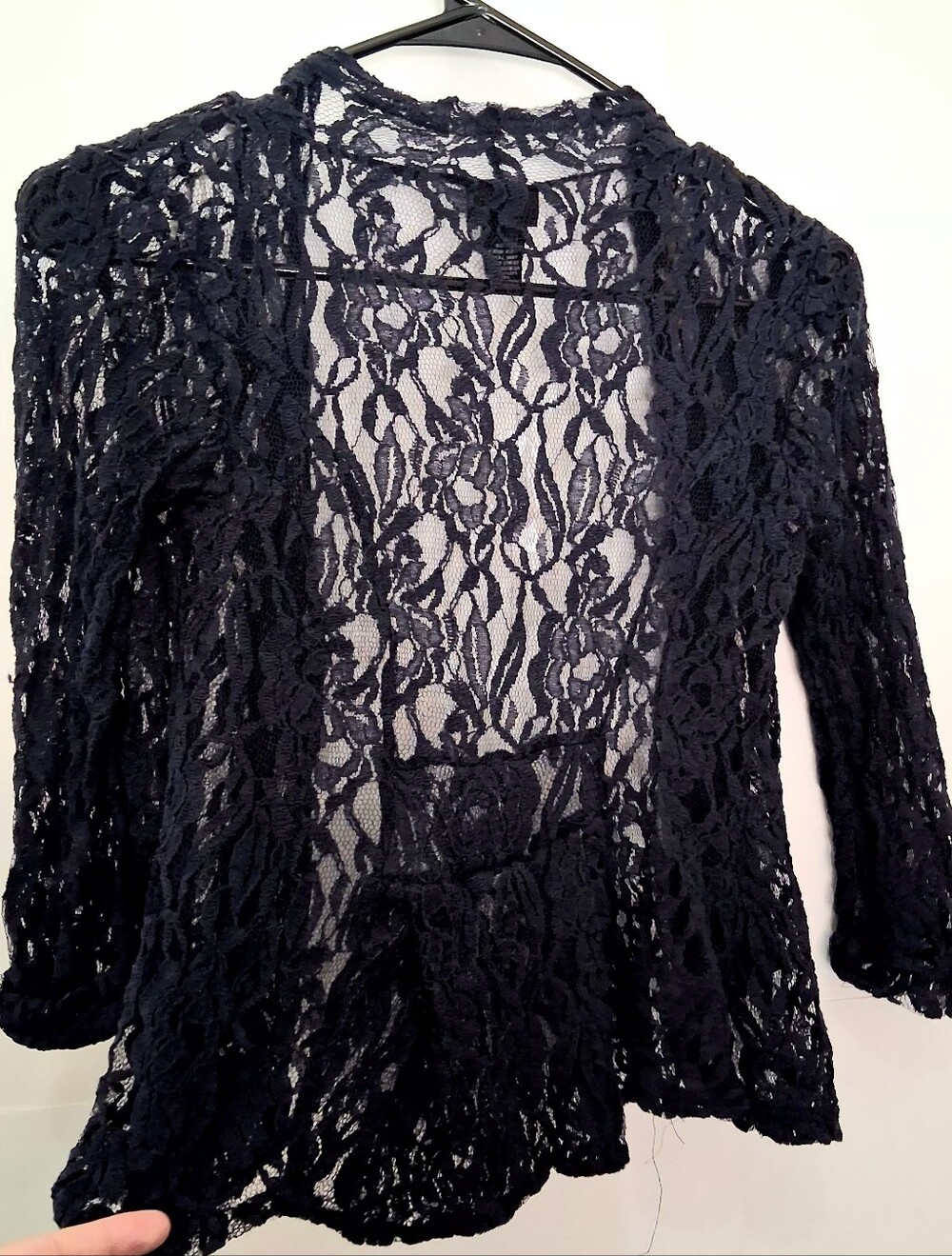 RUE21 Navy Floral Lace Open-Front Cropped Top Shrug Size Medium